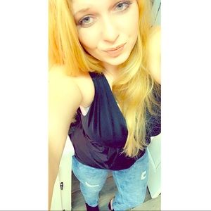 Meet your Posher, Ashley